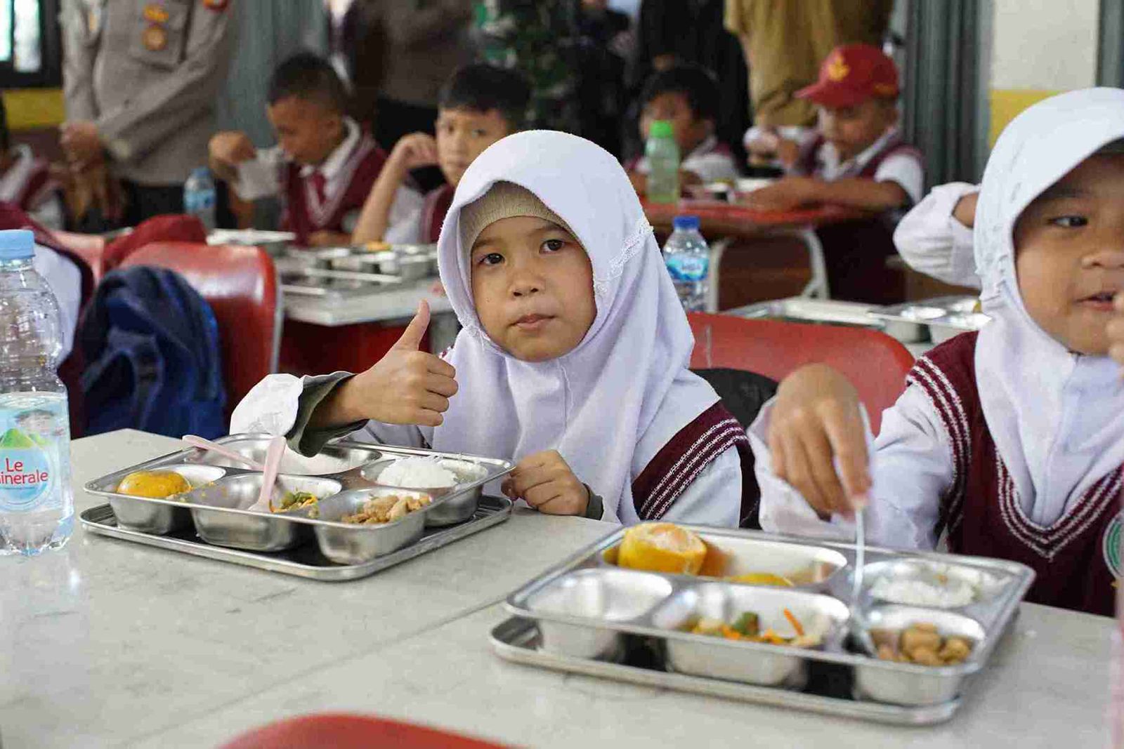 SISWA MBG